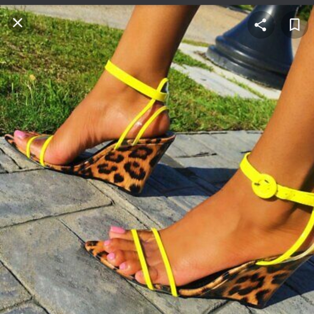 Cape Robbin Yellow Leopard Print Heels